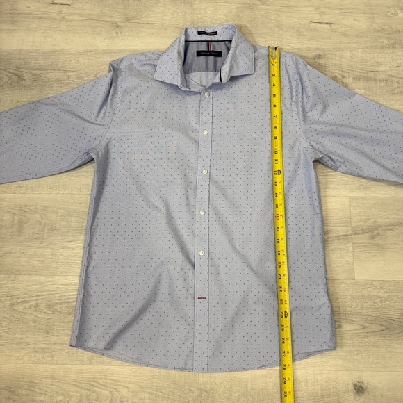 Tommy Hilfiger Light Blue Dress Shirt with Dotted H Pattern Neck 16 - Picture 4 of 17